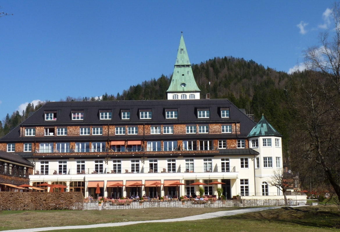 Schloss Elmau – Luxury Spa, Retreat & Cultural Hideaway,  wird  zum Schauplatz des G7