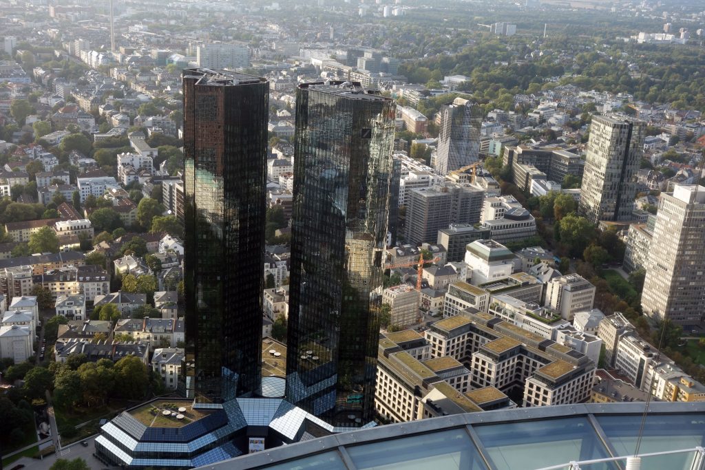 Frankfurt Maintower Doppeltürme Deutsche Bank